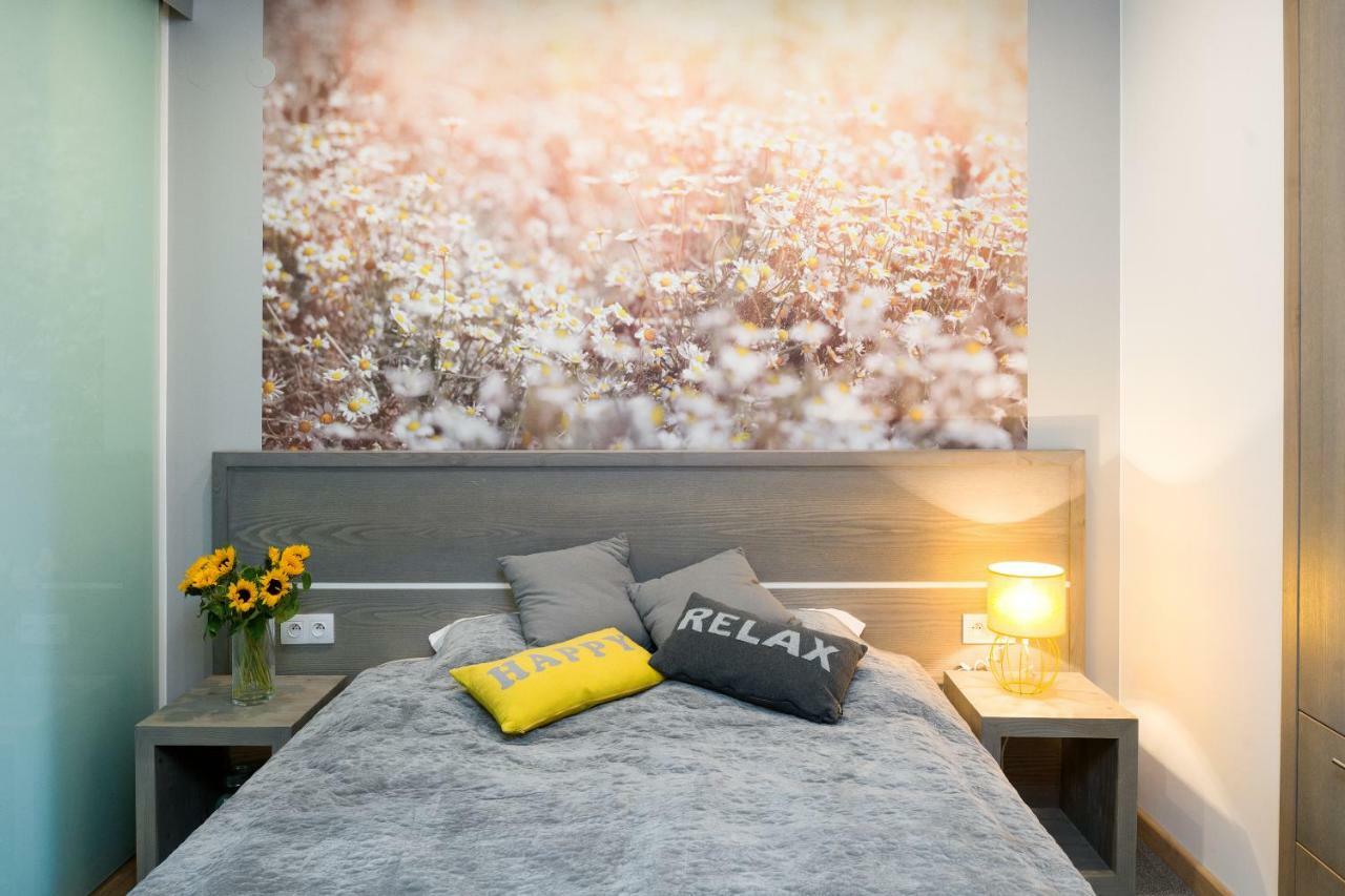 Sunflower Apartment Krakow Ngoại thất bức ảnh